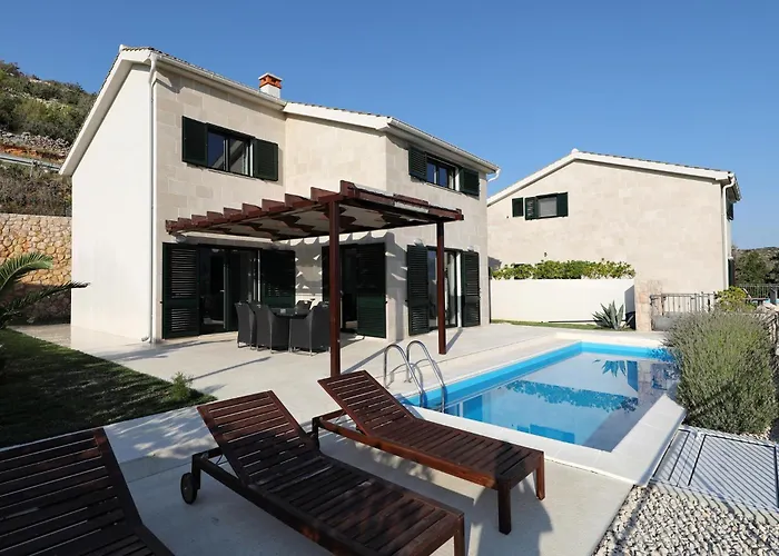 Villa Mediterranean With Pool, Beach, Panoramic View - By Traveler Tourist Agency Krk - Id 2509