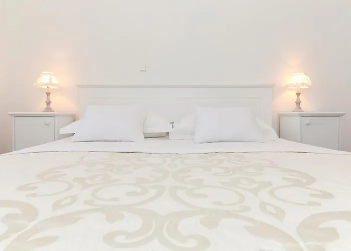 Mediterranean With Pool, Beach, Panoramic View - By Traveler Tourist Agency Krk - Id 2509 Villa